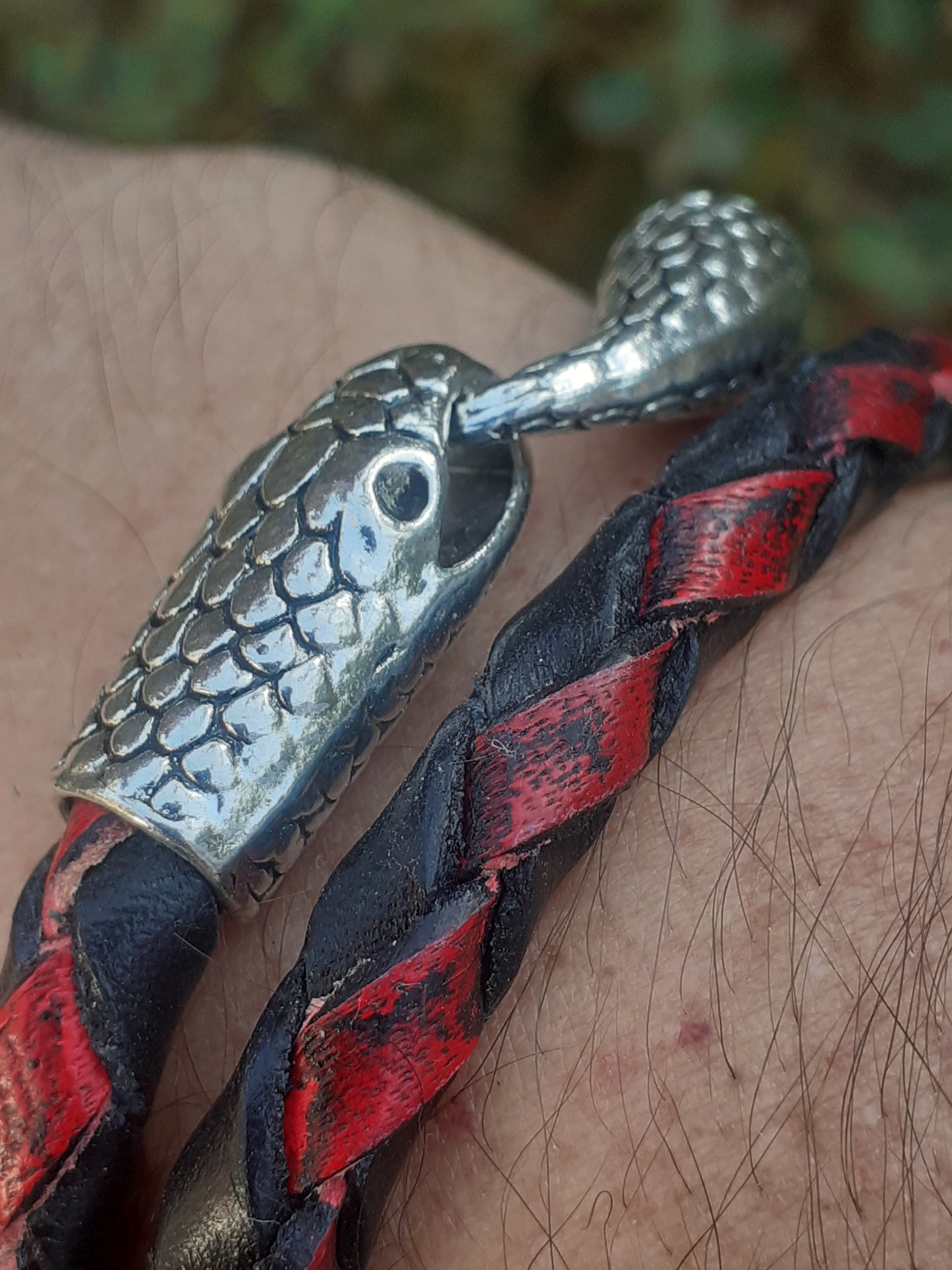 Pulsera trenzada 4 tientos diseño serpiente